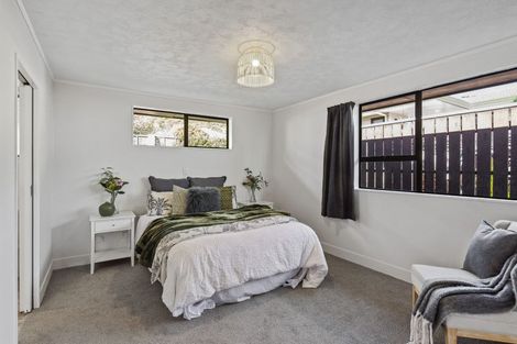 Photo of property in 29 Winara Avenue, Waikanae, 5036