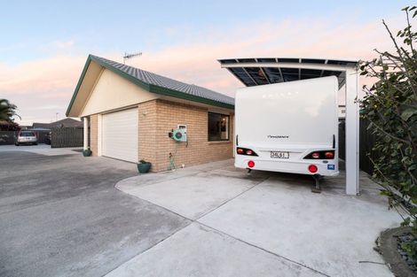 Photo of property in 47 Sandhurst Drive, Papamoa Beach, Papamoa, 3118