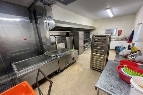 Photo of property in 166-170 Jackson Street, Petone, Lower Hutt, 5012