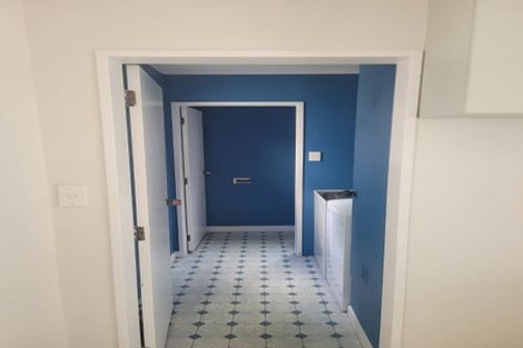 Photo of property in 6-8 Rolleston Street, Mount Cook, Wellington, 6021