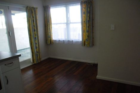 Photo of property in 2/50 Exeter Crescent, Pirimai, Napier, 4112