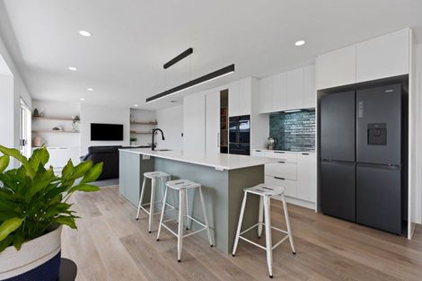 Photo of property in 19 Sovereign Drive, Papamoa Beach, Papamoa, 3118