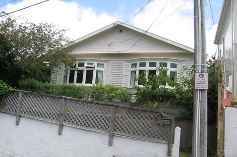 Photo of property in 5 Albany Avenue, Mount Victoria, Wellington, 6011