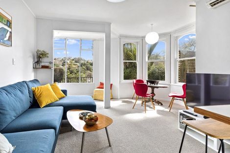 Photo of property in 29b North Terrace, Kelburn, Wellington, 6012