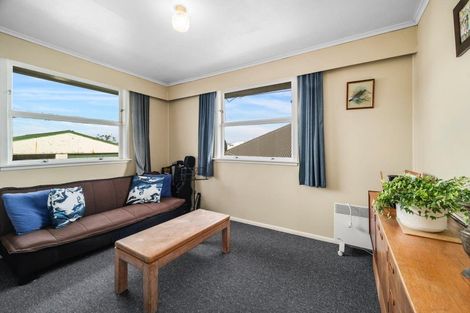 Photo of property in 17 Mckenzie Road, Owhata, Rotorua, 3010