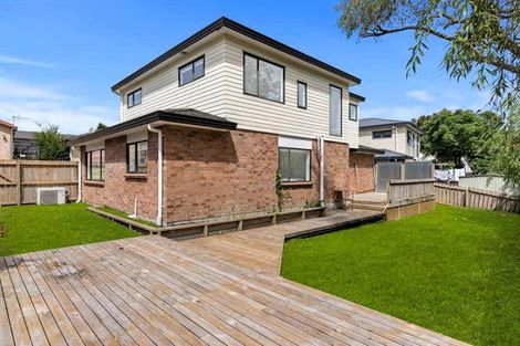 Photo of property in 15 Ali Place, Ranui, Auckland, 0612