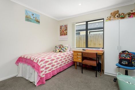 Photo of property in 53 Leet Crescent, Papamoa Beach, Papamoa, 3118