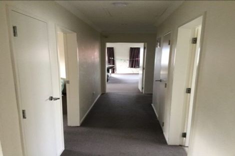 Photo of property in 12a Hiwi Crescent, Titahi Bay, Porirua, 5022