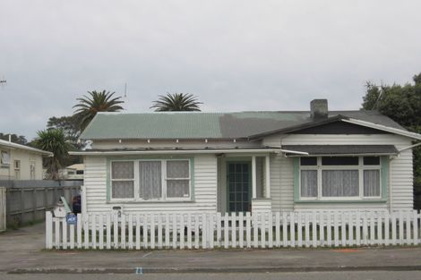 Photo of property in 6 Creagh Street, Te Awa, Napier, 4110