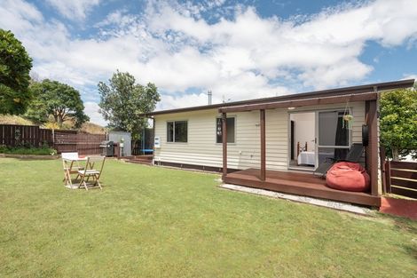 Photo of property in 7 Waikite Way, Welcome Bay, Tauranga, 3175
