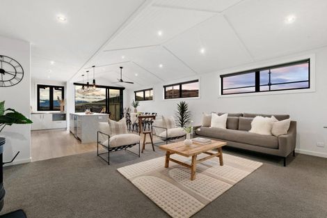 Photo of property in 125 Spur Ridge Rise, Jacks Point, 9371