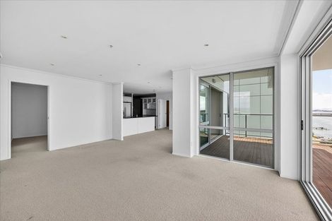 Photo of property in 12/72f Devonport Road, Tauranga, 3110