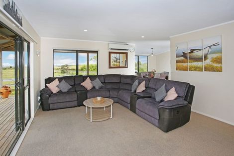 Photo of property in 314 Lees Gully Road, Pollok, Waiuku, 2684