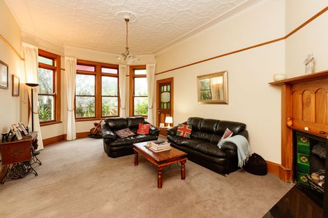 Photo of property in 35 Fitzroy Street, Terrace End, Palmerston North, 4410