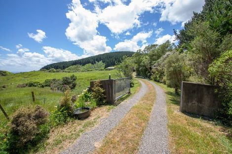 Photo of property in 631 Pahiatua Aokautere Road, Aokautere, Palmerston North, 4471