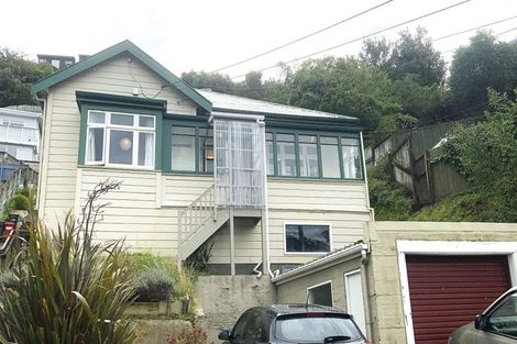 Photo of property in 12a Freeling Street, Island Bay, Wellington, 6023
