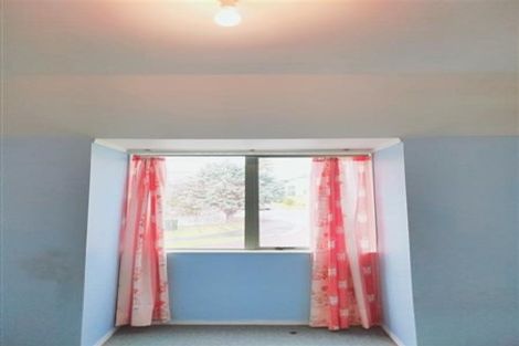 Photo of property in 4 Blueridge Close, Sunnyvale, Auckland, 0612