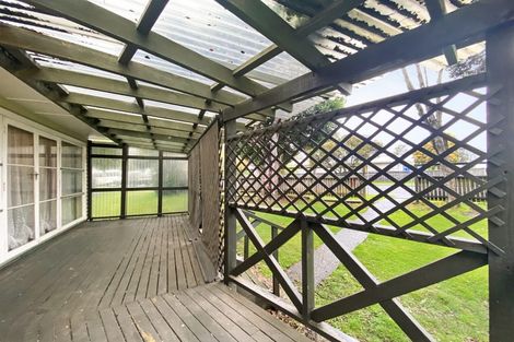 Photo of property in 72 Friedlanders Road, Manurewa, Auckland, 2102