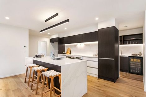 Photo of property in 35 Tui Street, Fendalton, Christchurch, 8041