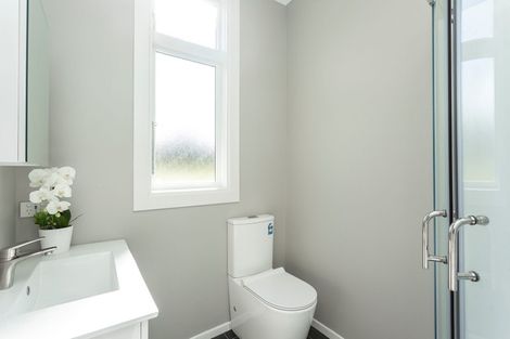 Photo of property in 38 Bernard Street, Kenmure, Dunedin, 9011