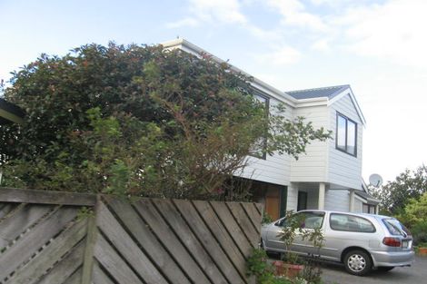 Photo of property in 31 Rembrandt Avenue, Tawa, Wellington, 5028