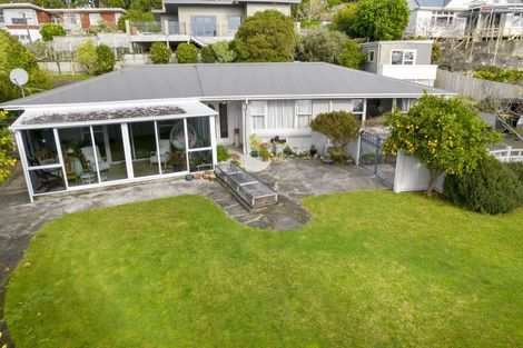 Photo of property in 335f Devon Street West, New Plymouth, 4310