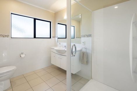 Photo of property in 68 Delamare Road, St Andrews, Hamilton, 3200