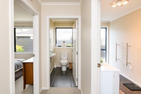 Photo of property in 15a Thomson Street, West End, Palmerston North, 4412