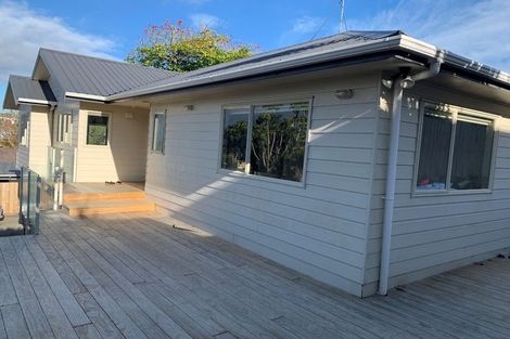Photo of property in 2/27 Fairway Avenue, Red Beach, 0932
