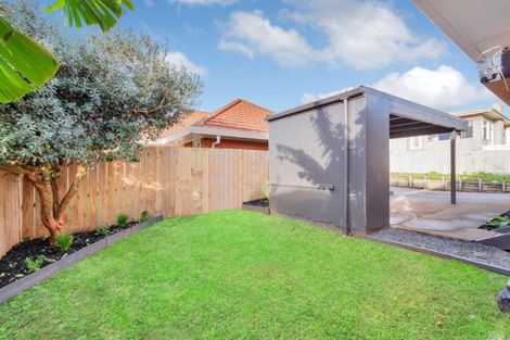 Photo of property in 1/84 Wallace Road, Papatoetoe, Auckland, 2025