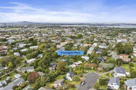 Photo of property in 8 Lynngate Place, Hillcrest, Auckland, 0627