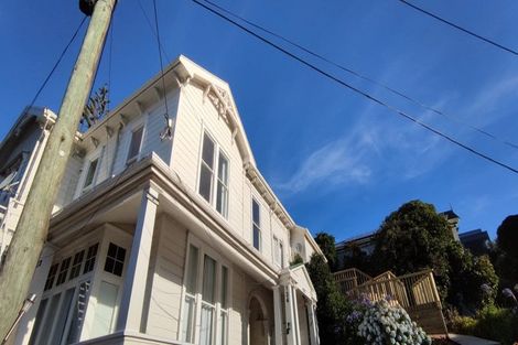 Photo of property in 124 Constable Street, Newtown, Wellington, 6021