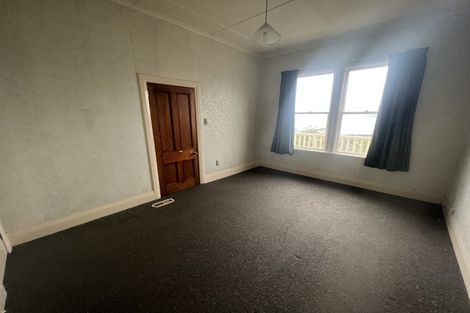 Photo of property in 20 Winchester Street, Kaiwharawhara, Wellington, 6035