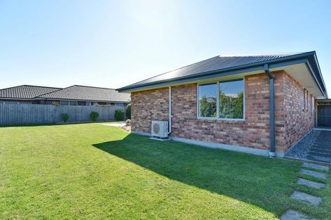 Photo of property in 9 Maple Place, Rangiora, 7400