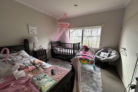 Photo of property in 7 Raddington Way, Huntington, Hamilton, 3210