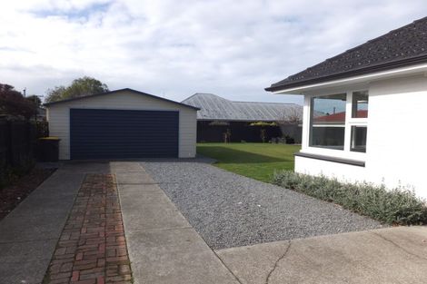 Photo of property in 74 Isleworth Road, Bishopdale, Christchurch, 8053
