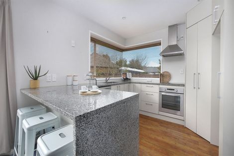 Photo of property in 10 Elmtree Close, Parklands, Christchurch, 8083