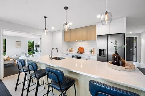 Photo of property in 278a Tukapa Street, Hurdon, New Plymouth, 4310