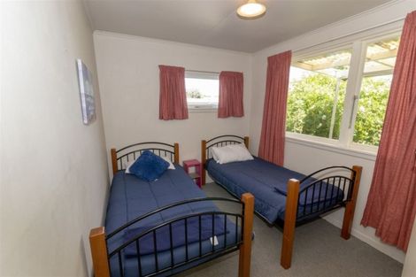 Photo of property in 50 Queens Avenue, Waikuku Beach, 7402