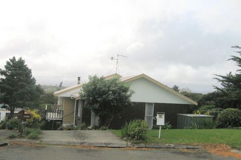 Photo of property in 19b Hicks Close, Whitby, Porirua, 5024