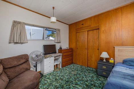 Photo of property in 35 Te Maika Road, Ngunguru, Whangarei, 0173