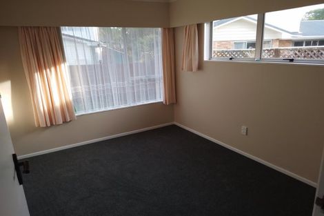 Photo of property in 11a Waddington Drive, Naenae, Lower Hutt, 5011