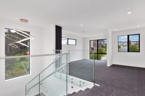 Photo of property in 5 Endurance Rise, Orewa, 0931