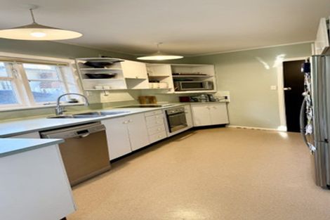 Photo of property in 11a Baroda Street, Khandallah, Wellington, 6035