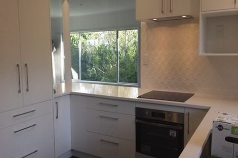 Photo of property in 27 Park Hill Road, Birkenhead, Auckland, 0626