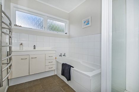 Photo of property in 22 Clotworthy Crescent, Onerahi, Whangarei, 0110