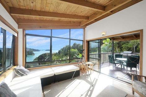 Photo of property in 39 Point Veronica Drive, Opua, 0200