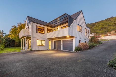 Photo of property in 134 Winara Avenue, Waikanae, 5036