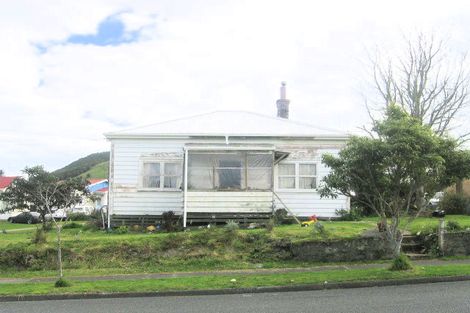 Photo of property in 65 King Street, Hikurangi, 0114