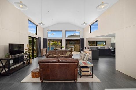 Photo of property in 14 Bellamore Street, Lake Hayes, Queenstown, 9304